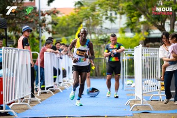 Photo VIET NAM TRI FACTOR CHAMPIONSHIP x HO CHI MINH CITY CHAMPIONSHIP NĂM 2025 - 5bbc45bda18d7beb40a62136aed6e5f0.jpg