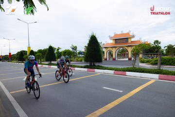 Photo VIET NAM TRI FACTOR CHAMPIONSHIP x HO CHI MINH CITY CHAMPIONSHIP NĂM 2025 - 5be02393bee87ebc760d896eb234400f.jpg