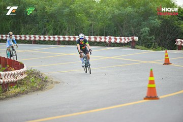Ảnh sự kiện VIET NAM TRI FACTOR CHAMPIONSHIP x HO CHI MINH CITY CHAMPIONSHIP NĂM 2025 - 5caa138627b69dc39335020b7875aa3a.jpg