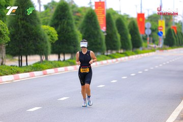 Ảnh sự kiện VIET NAM TRI FACTOR CHAMPIONSHIP x HO CHI MINH CITY CHAMPIONSHIP NĂM 2025 - 5ccafa1b3481a3560ccb3dd3d2aab9fd.jpg
