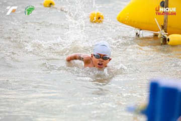 Ảnh sự kiện VIET NAM TRI FACTOR CHAMPIONSHIP x HO CHI MINH CITY CHAMPIONSHIP NĂM 2025 - 5f66235bb3a4189276799750625286be.jpg