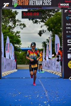 Photo VIET NAM TRI FACTOR CHAMPIONSHIP x HO CHI MINH CITY CHAMPIONSHIP NĂM 2025 - 6286b0b33f7e256750376030c726af5a.jpg