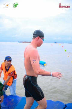 Ảnh sự kiện VIET NAM TRI FACTOR CHAMPIONSHIP x HO CHI MINH CITY CHAMPIONSHIP NĂM 2025 - 62c0bba62dd446cdea8d32f192aa00a9.jpg