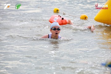 Ảnh sự kiện VIET NAM TRI FACTOR CHAMPIONSHIP x HO CHI MINH CITY CHAMPIONSHIP NĂM 2025 - 639f60dd50527e99c205cf0cdffd94c2.jpg