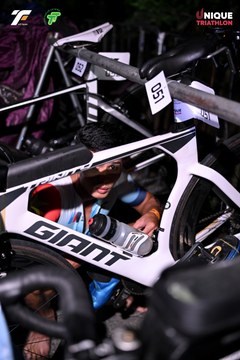 Ảnh sự kiện VIET NAM TRI FACTOR CHAMPIONSHIP x HO CHI MINH CITY CHAMPIONSHIP NĂM 2025 - 63b52ec6dc7e32ba12677adc316546c0.jpg