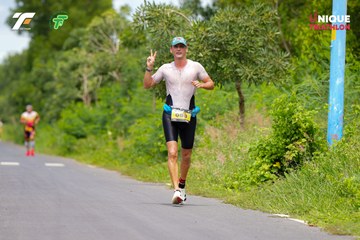 Ảnh sự kiện VIET NAM TRI FACTOR CHAMPIONSHIP x HO CHI MINH CITY CHAMPIONSHIP NĂM 2025 - 64795f8865f6271eb4a442943cc68763.jpg