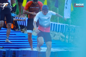 Ảnh sự kiện VIET NAM TRI FACTOR CHAMPIONSHIP x HO CHI MINH CITY CHAMPIONSHIP NĂM 2025 - 6580b6a9e64791b0e3e439682a014fdd.jpg