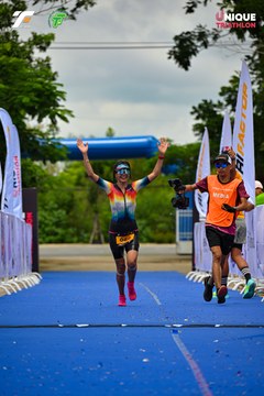 Photo VIET NAM TRI FACTOR CHAMPIONSHIP x HO CHI MINH CITY CHAMPIONSHIP NĂM 2025 - 68d4ab4adf2d5dcbfeca3b716baef823.jpg