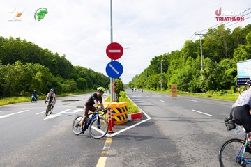Photo VIET NAM TRI FACTOR CHAMPIONSHIP x HO CHI MINH CITY CHAMPIONSHIP NĂM 2025 - 69a85bf9d2f358352700de98e29083f3.jpg