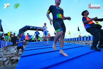 Ảnh sự kiện VIET NAM TRI FACTOR CHAMPIONSHIP x HO CHI MINH CITY CHAMPIONSHIP NĂM 2025 - 6a4edf48382630f25af3560c3b913956.jpg
