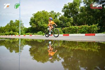 Ảnh sự kiện VIET NAM TRI FACTOR CHAMPIONSHIP x HO CHI MINH CITY CHAMPIONSHIP NĂM 2025 - 6aecb38f969dffdf4dc2e7674ce61eb8.jpg