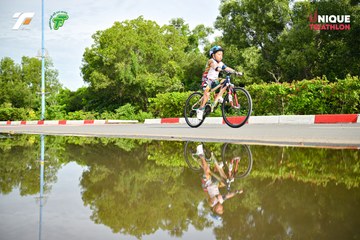 Ảnh sự kiện VIET NAM TRI FACTOR CHAMPIONSHIP x HO CHI MINH CITY CHAMPIONSHIP NĂM 2025 - 6ccb5181d3c63bdfc77fd38d8da69667.jpg