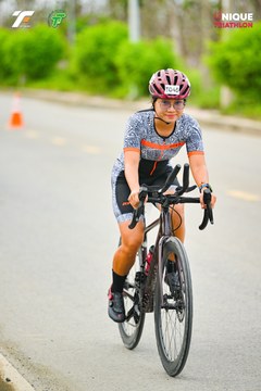 Ảnh sự kiện VIET NAM TRI FACTOR CHAMPIONSHIP x HO CHI MINH CITY CHAMPIONSHIP NĂM 2025 - 6cd8167d8126743a4d1b05b20428f403.jpg