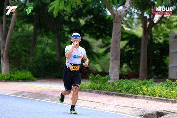 Ảnh sự kiện VIET NAM TRI FACTOR CHAMPIONSHIP x HO CHI MINH CITY CHAMPIONSHIP NĂM 2025 - 6f1a645670f2e3e574a3f257d9c66fbf.jpg