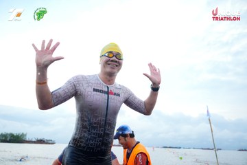 Ảnh sự kiện VIET NAM TRI FACTOR CHAMPIONSHIP x HO CHI MINH CITY CHAMPIONSHIP NĂM 2025 - 6f28a3db1883c55d6d84872194a504d6.jpg