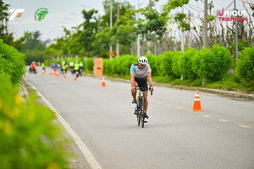 Ảnh sự kiện VIET NAM TRI FACTOR CHAMPIONSHIP x HO CHI MINH CITY CHAMPIONSHIP NĂM 2025 - 709f9ddc7f825cff12e680cfc7a42a9f.jpg