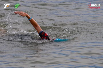Ảnh sự kiện VIET NAM TRI FACTOR CHAMPIONSHIP x HO CHI MINH CITY CHAMPIONSHIP NĂM 2025 - 70bb6ff64913e122b1fe0bb44bbc77be.jpg