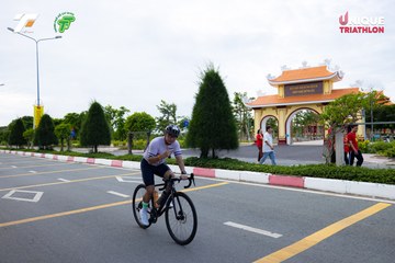 Photo VIET NAM TRI FACTOR CHAMPIONSHIP x HO CHI MINH CITY CHAMPIONSHIP NĂM 2025 - 70e8d2ca21cf3139fd4c7017f38b2000.jpg