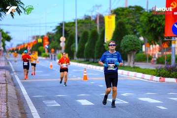 Ảnh sự kiện VIET NAM TRI FACTOR CHAMPIONSHIP x HO CHI MINH CITY CHAMPIONSHIP NĂM 2025 - 7138c2cbecfde3c5d62e4424477a9d20.jpg