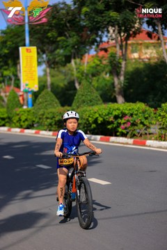 Ảnh sự kiện VIET NAM TRI FACTOR CHAMPIONSHIP x HO CHI MINH CITY CHAMPIONSHIP NĂM 2025 - 735158905bc2c326d98bbea79e32e434.jpg