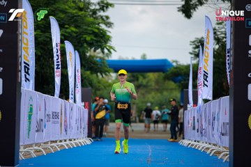 Photo VIET NAM TRI FACTOR CHAMPIONSHIP x HO CHI MINH CITY CHAMPIONSHIP NĂM 2025 - 7851f24ba752544359e0e48c2e230090.jpg