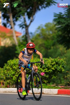 Ảnh sự kiện VIET NAM TRI FACTOR CHAMPIONSHIP x HO CHI MINH CITY CHAMPIONSHIP NĂM 2025 - 799dc8e59e9338b7d3c0f56fb609017e.jpg