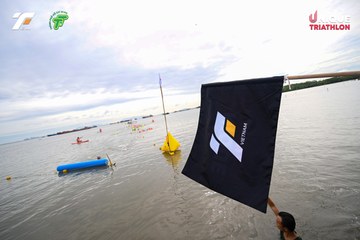 Ảnh sự kiện VIET NAM TRI FACTOR CHAMPIONSHIP x HO CHI MINH CITY CHAMPIONSHIP NĂM 2025 - 7c02952ac2cce368e9ac4a48d5c721da.jpg