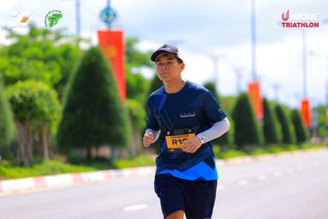 Ảnh sự kiện VIET NAM TRI FACTOR CHAMPIONSHIP x HO CHI MINH CITY CHAMPIONSHIP NĂM 2025 - 7c423cc5079a78de294fe0ca272aafb3.jpg