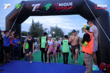 Ảnh sự kiện VIET NAM TRI FACTOR CHAMPIONSHIP x HO CHI MINH CITY CHAMPIONSHIP NĂM 2025 - 7d6d2c53b5b72e5646bc69f942986be7.jpg