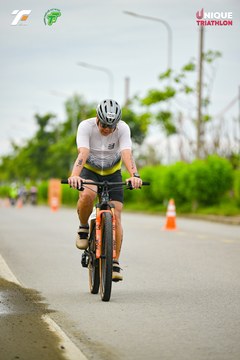 Ảnh sự kiện VIET NAM TRI FACTOR CHAMPIONSHIP x HO CHI MINH CITY CHAMPIONSHIP NĂM 2025 - 7ed9ec84aa50e3ea68ccc5d51285a274.jpg