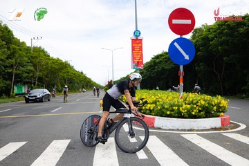 Photo VIET NAM TRI FACTOR CHAMPIONSHIP x HO CHI MINH CITY CHAMPIONSHIP NĂM 2025 - 7f6b640607efe3e935d8a518b262e478.jpg