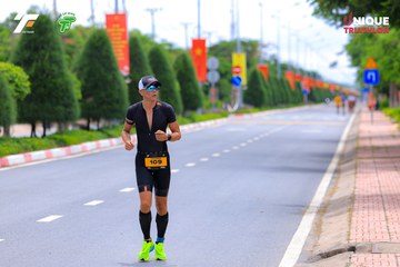 Ảnh sự kiện VIET NAM TRI FACTOR CHAMPIONSHIP x HO CHI MINH CITY CHAMPIONSHIP NĂM 2025 - 80328335f2dd09a499a76b39c5e45696.jpg