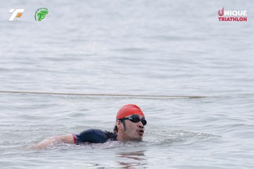 Ảnh sự kiện VIET NAM TRI FACTOR CHAMPIONSHIP x HO CHI MINH CITY CHAMPIONSHIP NĂM 2025 - 81cdd9162620578cce7d360d7360746c.jpg
