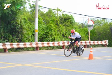 Ảnh sự kiện VIET NAM TRI FACTOR CHAMPIONSHIP x HO CHI MINH CITY CHAMPIONSHIP NĂM 2025 - 81d5bc1f8d2ca82b3bbcc2243291588f.jpg