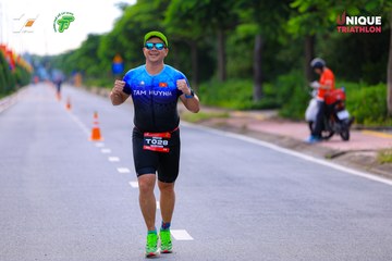 Ảnh sự kiện VIET NAM TRI FACTOR CHAMPIONSHIP x HO CHI MINH CITY CHAMPIONSHIP NĂM 2025 - 833039049f8e6519d6ac88c72e3cbe4c.jpg