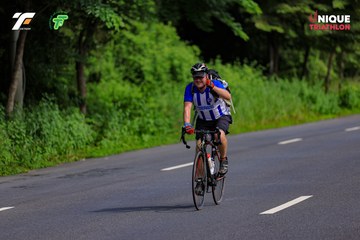 Ảnh sự kiện VIET NAM TRI FACTOR CHAMPIONSHIP x HO CHI MINH CITY CHAMPIONSHIP NĂM 2025 - 83fefcfc1c95ce8bdd6eee9622ab200a.jpg