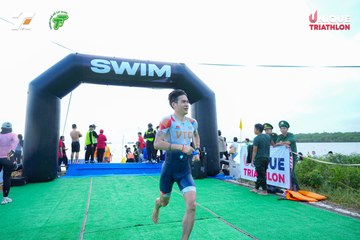 Ảnh sự kiện VIET NAM TRI FACTOR CHAMPIONSHIP x HO CHI MINH CITY CHAMPIONSHIP NĂM 2025 - 869003d31e7977b7b4a5106bd74d42ab.jpg