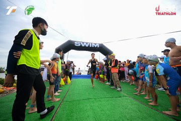 Ảnh sự kiện VIET NAM TRI FACTOR CHAMPIONSHIP x HO CHI MINH CITY CHAMPIONSHIP NĂM 2025 - 876b23173b32e45ee56defe264d75d3e.jpg