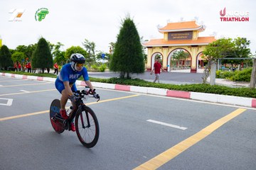 Photo VIET NAM TRI FACTOR CHAMPIONSHIP x HO CHI MINH CITY CHAMPIONSHIP NĂM 2025 - 8853754d17e772d55f6f2e3fef745705.jpg