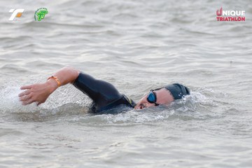 Ảnh sự kiện VIET NAM TRI FACTOR CHAMPIONSHIP x HO CHI MINH CITY CHAMPIONSHIP NĂM 2025 - 88a64be1fea17667a929bcac4222016d.jpg