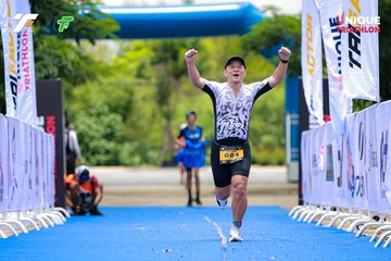 Ảnh sự kiện VIET NAM TRI FACTOR CHAMPIONSHIP x HO CHI MINH CITY CHAMPIONSHIP NĂM 2025 - 89942a8156b8826686bd27e6d60eb982.jpg