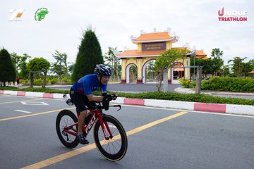 Ảnh sự kiện VIET NAM TRI FACTOR CHAMPIONSHIP x HO CHI MINH CITY CHAMPIONSHIP NĂM 2025 - 8b2cd3c525dec3e3d34e36b16d1fa6cd.jpg