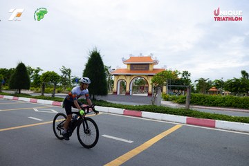 Photo VIET NAM TRI FACTOR CHAMPIONSHIP x HO CHI MINH CITY CHAMPIONSHIP NĂM 2025 - 8b55258629a9db46289b8bc4f63fdce4.jpg