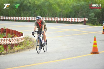 Ảnh sự kiện VIET NAM TRI FACTOR CHAMPIONSHIP x HO CHI MINH CITY CHAMPIONSHIP NĂM 2025 - 8b66be122afa8049de8025fe91f08957.jpg