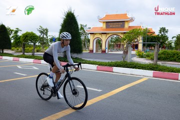 Photo VIET NAM TRI FACTOR CHAMPIONSHIP x HO CHI MINH CITY CHAMPIONSHIP NĂM 2025 - 8b68e3fc7b761ce79750a7844eebd83b.jpg