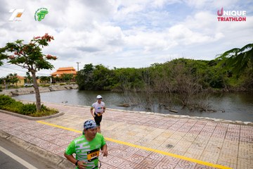 Ảnh sự kiện VIET NAM TRI FACTOR CHAMPIONSHIP x HO CHI MINH CITY CHAMPIONSHIP NĂM 2025 - 8c962c0afc9f1fe42b7afb659e60e962.jpg