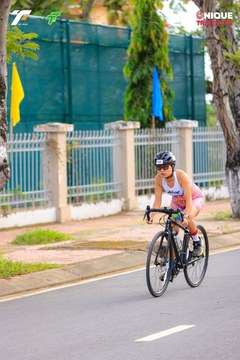 Ảnh sự kiện VIET NAM TRI FACTOR CHAMPIONSHIP x HO CHI MINH CITY CHAMPIONSHIP NĂM 2025 - 8d1570f50513eb0b8597770912ec0061.jpg