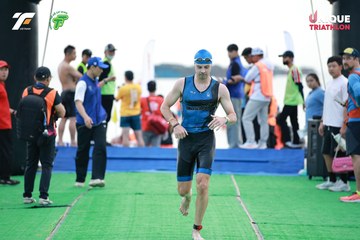 Ảnh sự kiện VIET NAM TRI FACTOR CHAMPIONSHIP x HO CHI MINH CITY CHAMPIONSHIP NĂM 2025 - 8de239350f7cfae7d04cc5dd060d56df.jpg