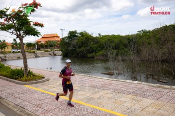 Photo VIET NAM TRI FACTOR CHAMPIONSHIP x HO CHI MINH CITY CHAMPIONSHIP NĂM 2025 - 8df0df096b112068a13807c9ade6755f.jpg