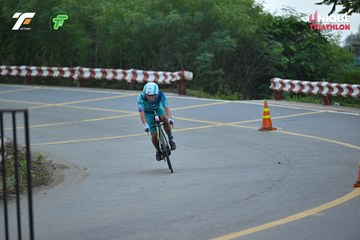 Ảnh sự kiện VIET NAM TRI FACTOR CHAMPIONSHIP x HO CHI MINH CITY CHAMPIONSHIP NĂM 2025 - 8e5e8e9394a677faee7d28f5ce9fe373.jpg